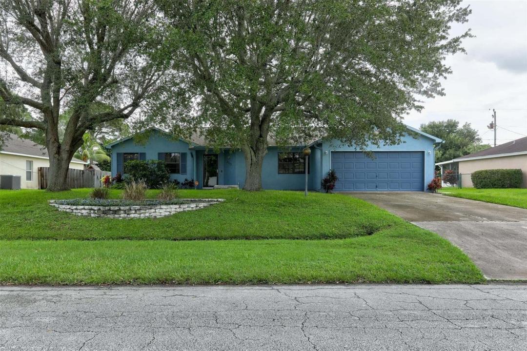2273 SW Plymouth Street, Port St. Lucie, フロリダ 34953, アメリカ合衆国