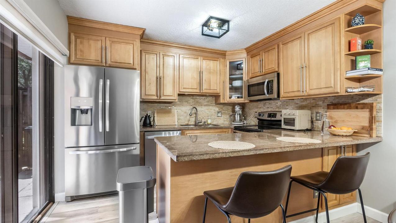 725 NW 99th Circle, Plantation, Florida 33324, USA