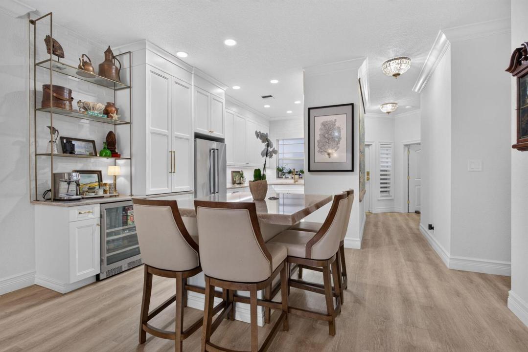 2505 NE 2nd Street, Pompano Beach, Florida 33062, USA