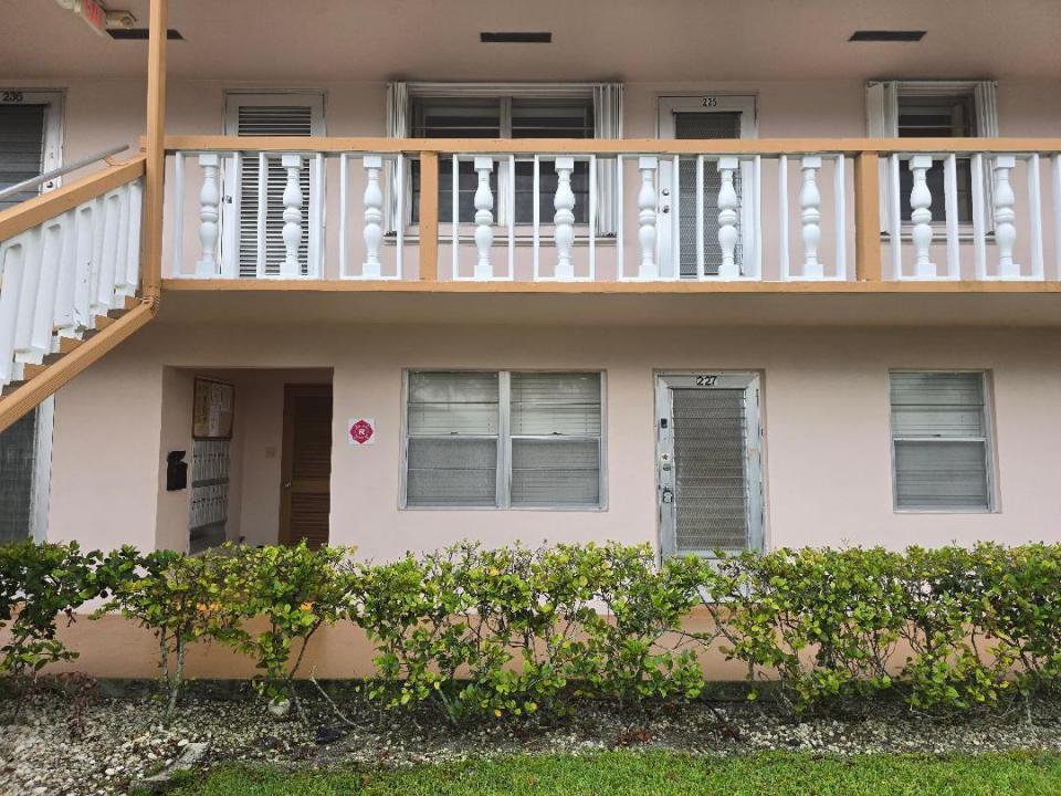 227 Kent N, West Palm Beach, Floryda 33417, USA