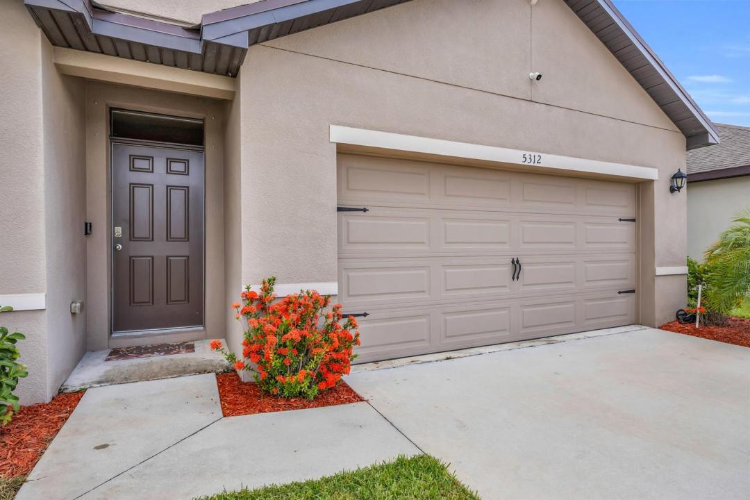 5312 Amusement Avenue, Fort Pierce, Florida 34947, USA