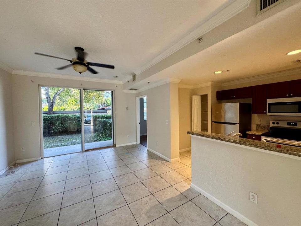 1954 Freeport Lane 1954, Riviera Beach, Florida 33404, Stati Uniti