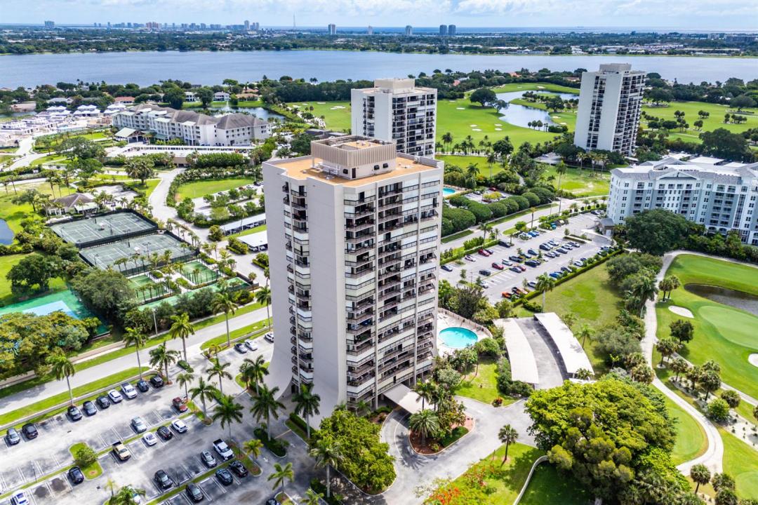 2425 Presidential Way Ph5, West Palm Beach, Floryda 33401, USA
