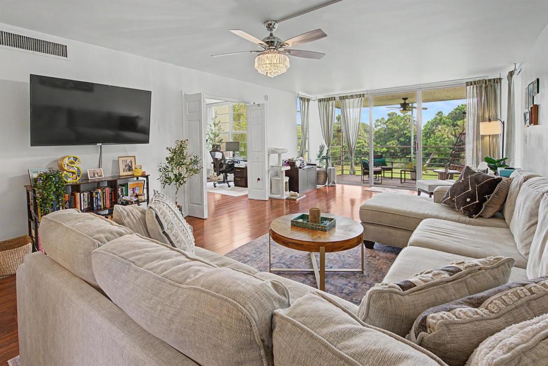 3930 Oaks Clubhouse Drive 304, Pompano Beach, Floride 33069, États-Unis