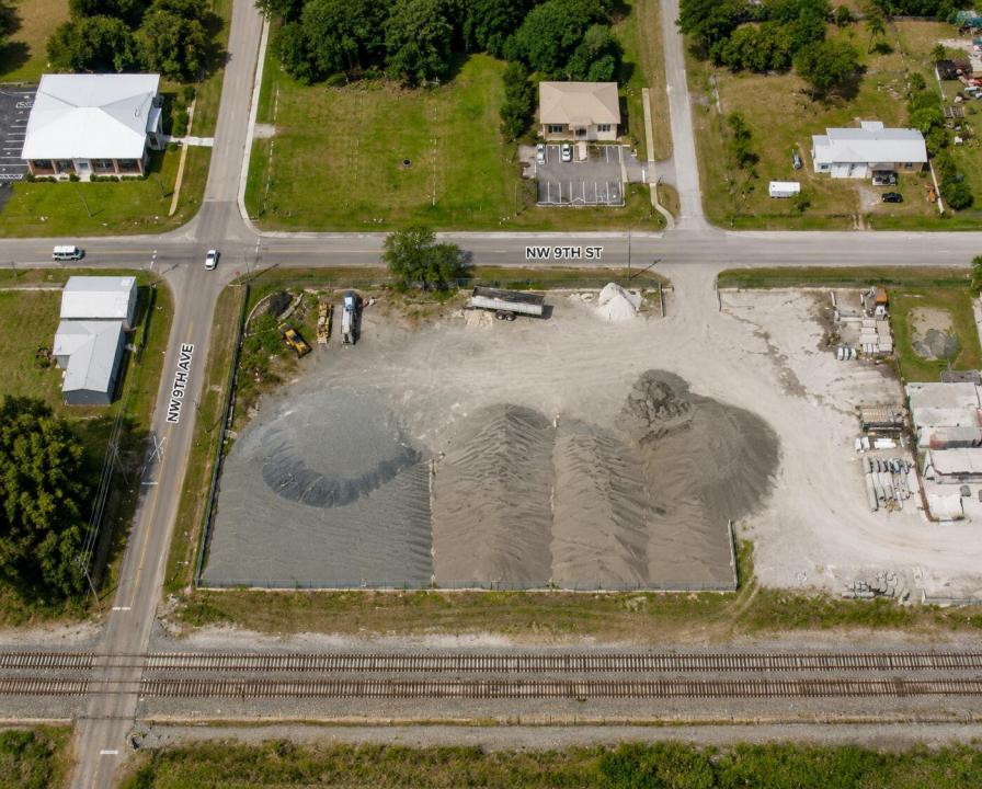 805 NW 9th Street, Okeechobee, Florida 34972, USA
