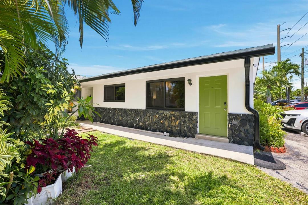 105 SE 2nd Street, Dania Beach, Floride 33004, États-Unis