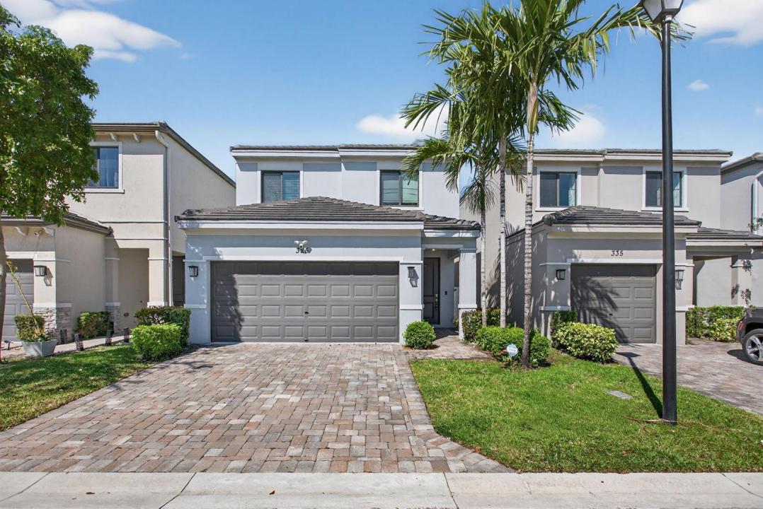 325 NW 33rd Lane, Pompano Beach, Florida 33069, Stati Uniti