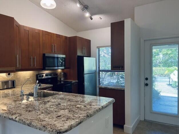 3054 S Oakland Forest Drive 2206, Oakland Park, Floride 33309, États-Unis