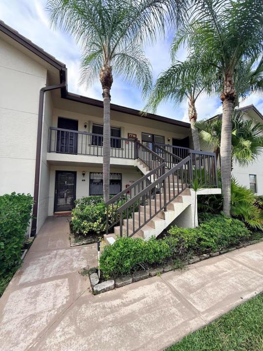 7714 Tahiti Lane 203, Floride 33467, États-Unis