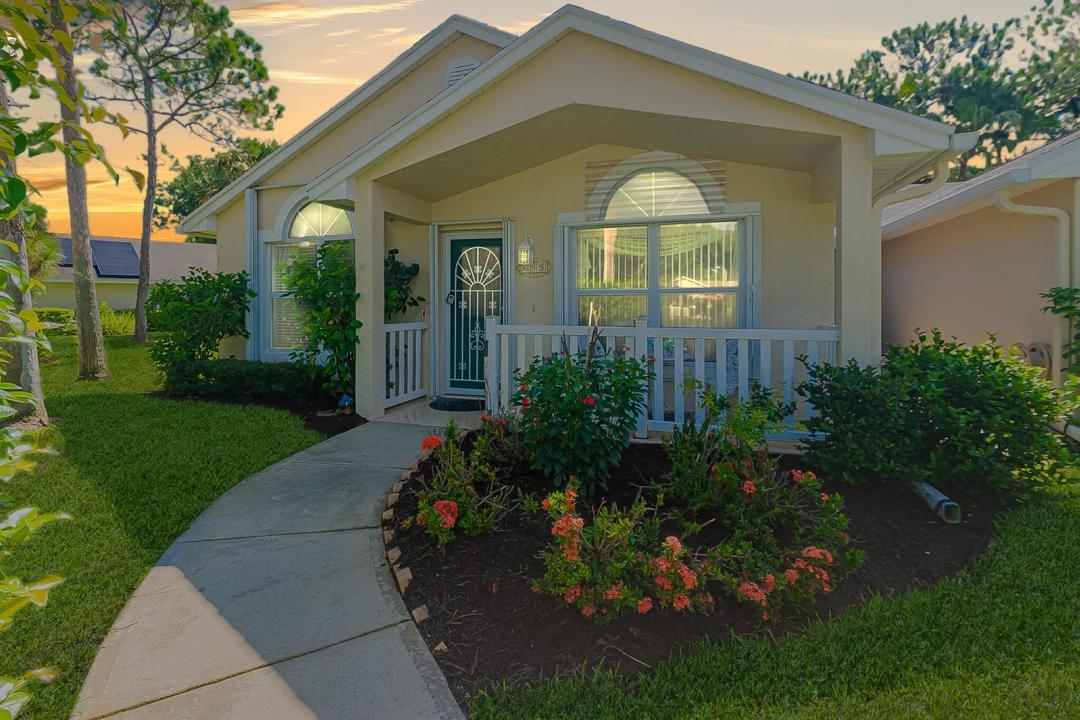 695 NW San Remo Circle, Port St. Lucie, Florida 34986, Stati Uniti