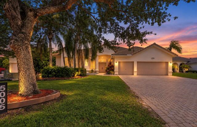 5005 NW 57th Terrace, Coral Springs, Flórida 33067, Estados Unidos