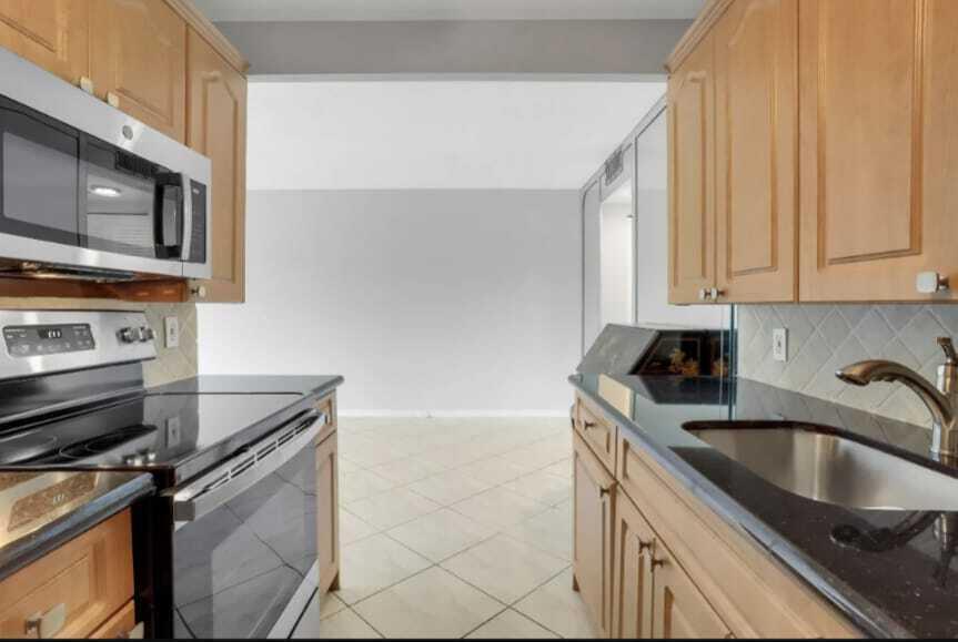 2053 Cornwall C, Boca Raton, Floryda 33434, USA