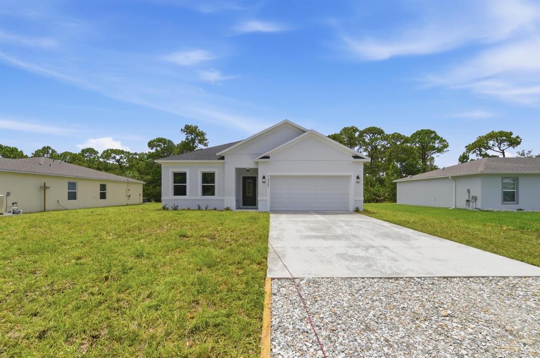 7825 96th Avenue, Vero Beach, Florida 32967, USA