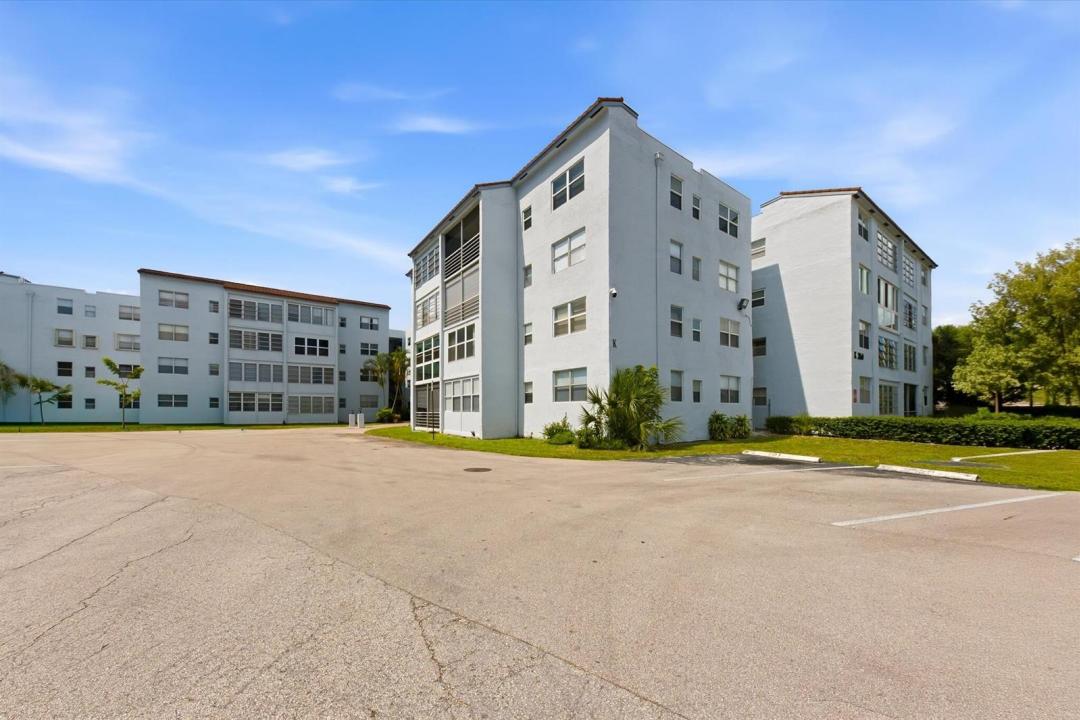 2860 Somerset Drive 412k, Lauderdale Lakes, Floride 33311, États-Unis