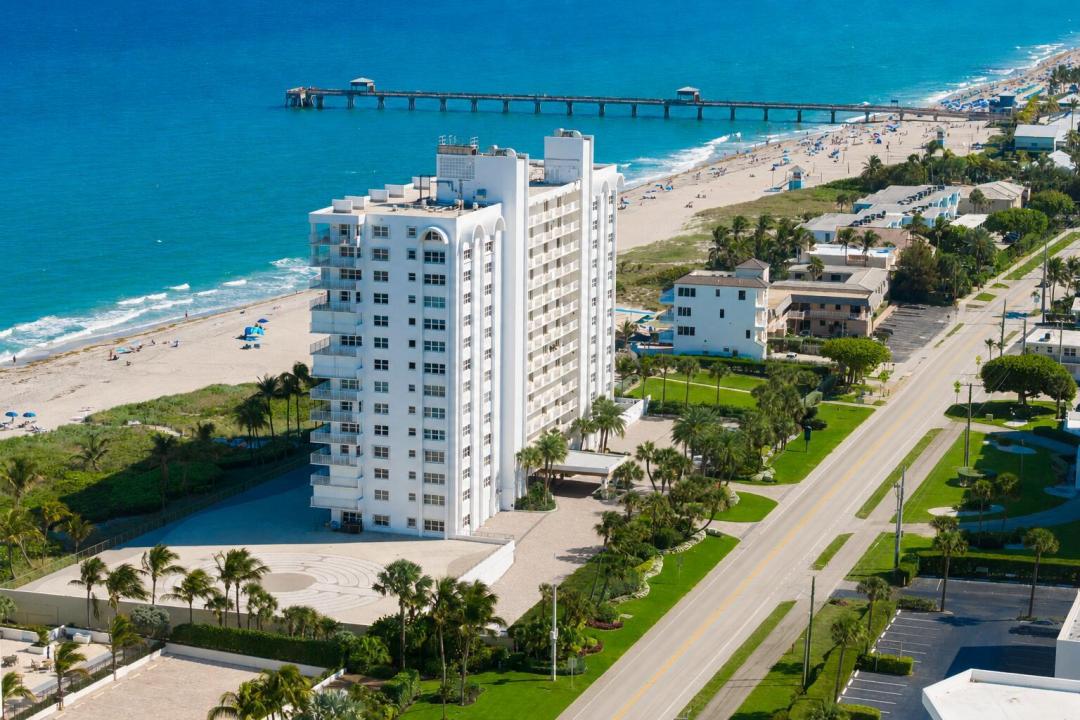 3000 S Ocean Boulevard 1404, Boca Raton, Florida 33432, USA