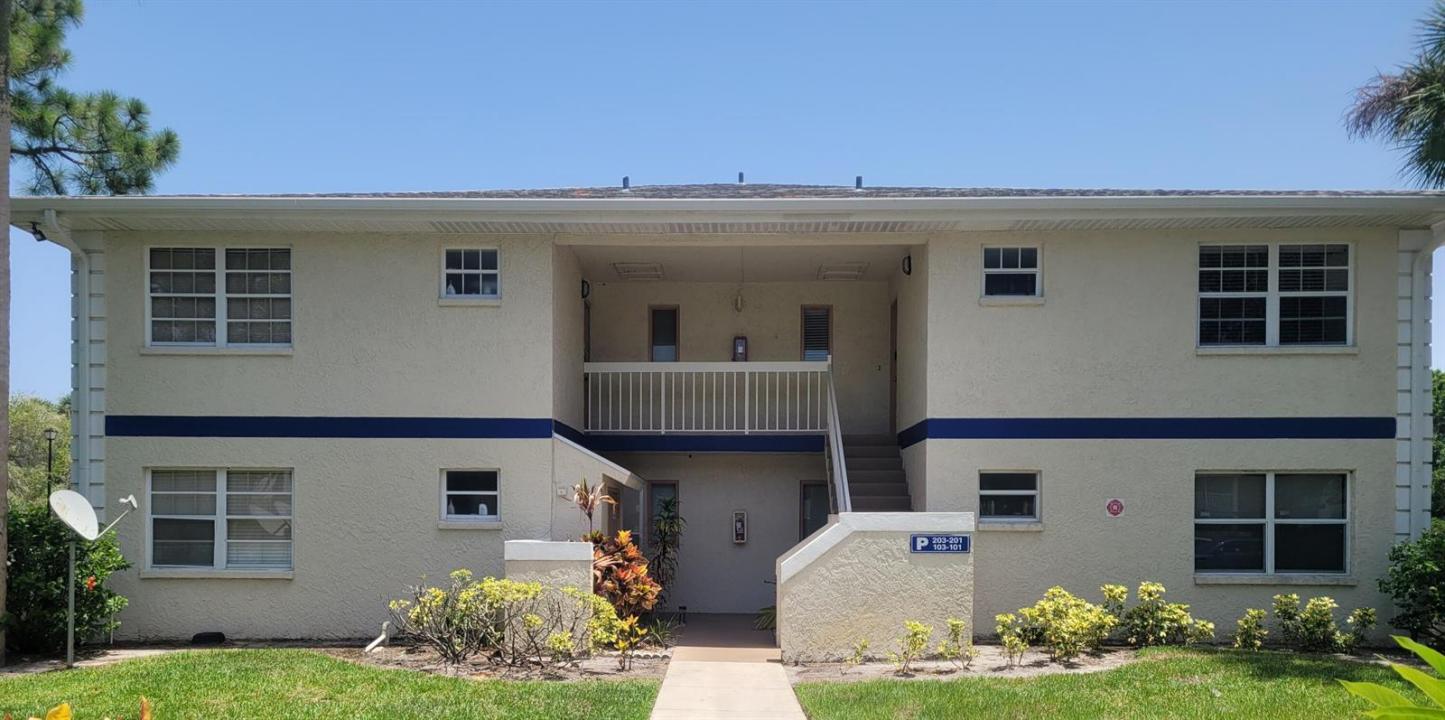 1522 SE Royal Green Circle 201, Floride 34952, États-Unis