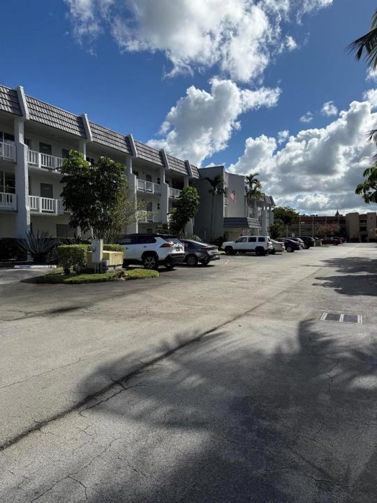 6650 Royal Palm Boulevard 205c, Margate, Florida 33063, USA