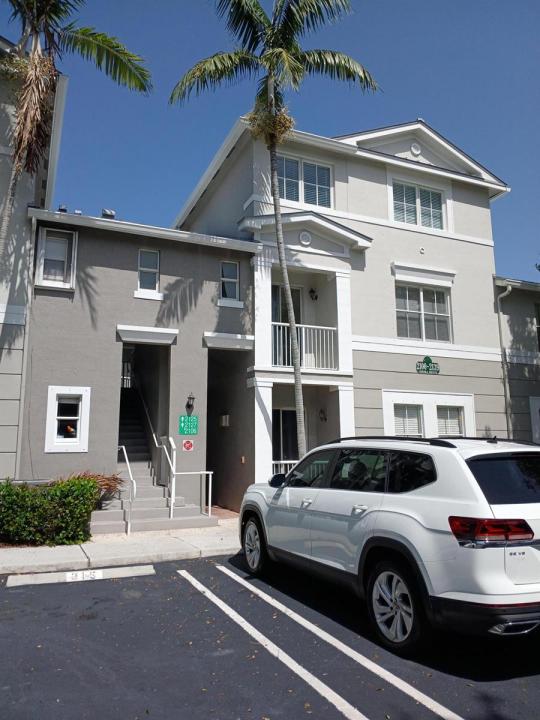 2127 Shoma Drive, Royal Palm Beach, Floride 33414, États-Unis