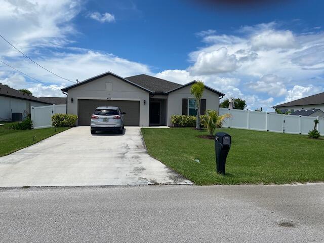 467 SW Jeanne Avenue, Port St. Lucie, Floride 34953, États-Unis