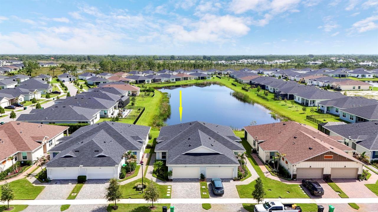 1960 SE Crosswood Way, Port St. Lucie, Floride 34984, États-Unis