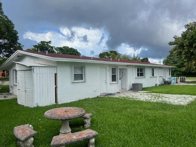 106 NW 12TH Avenue 1-2, Dania Beach, Флорида 33004, Соединенные Штаты
