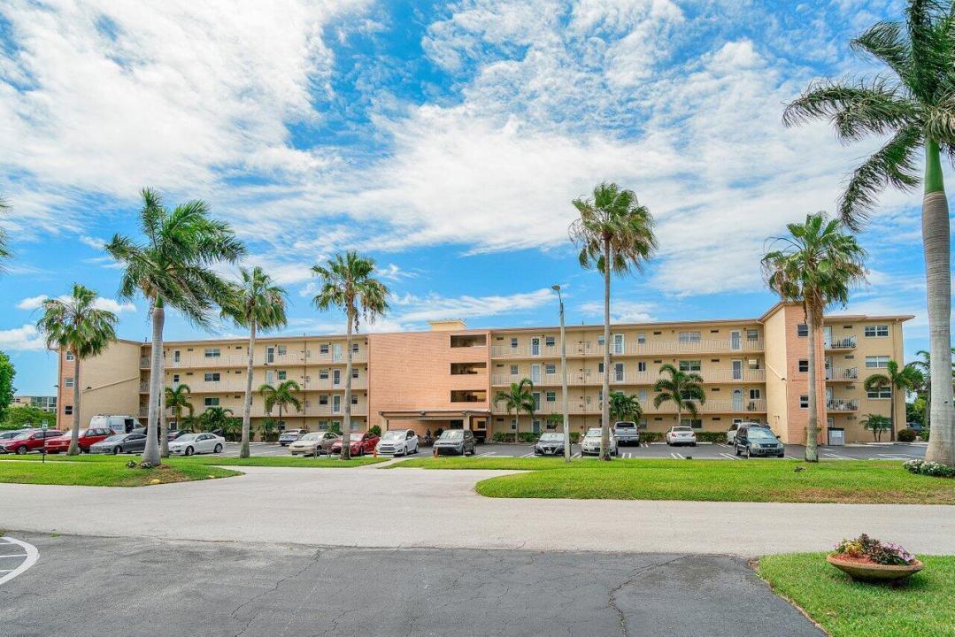 2615 NE 1st Court 406, Boynton Beach, Floride 33435, États-Unis