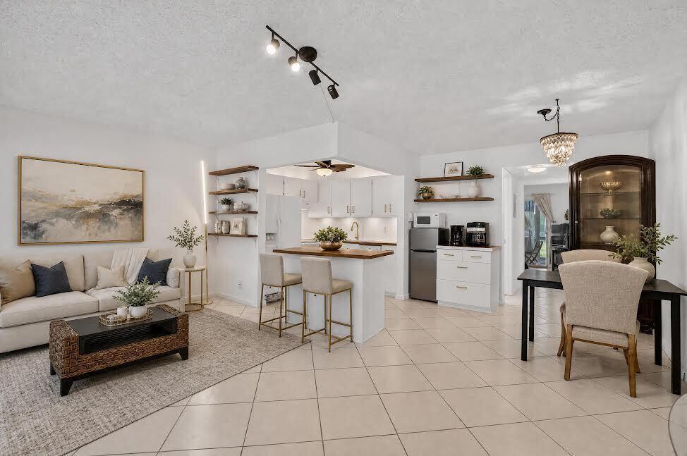 290 OAKRIDGE Q 290, Deerfield Beach, Floride 33442, États-Unis