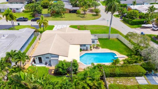 1420 NE 42nd Court, Oakland Park, Flórida 33334, Estados Unidos