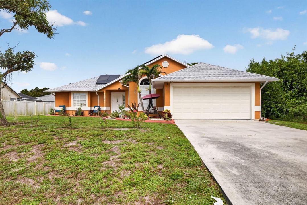 3586 SW PUMPKIN Street, Port St. Lucie, Florida 34953, USA