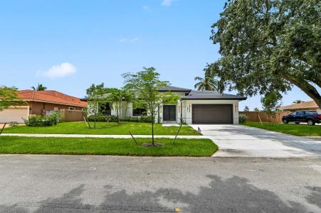 621 NW 42nd Avenue, Coconut Creek, Floride 33066, États-Unis