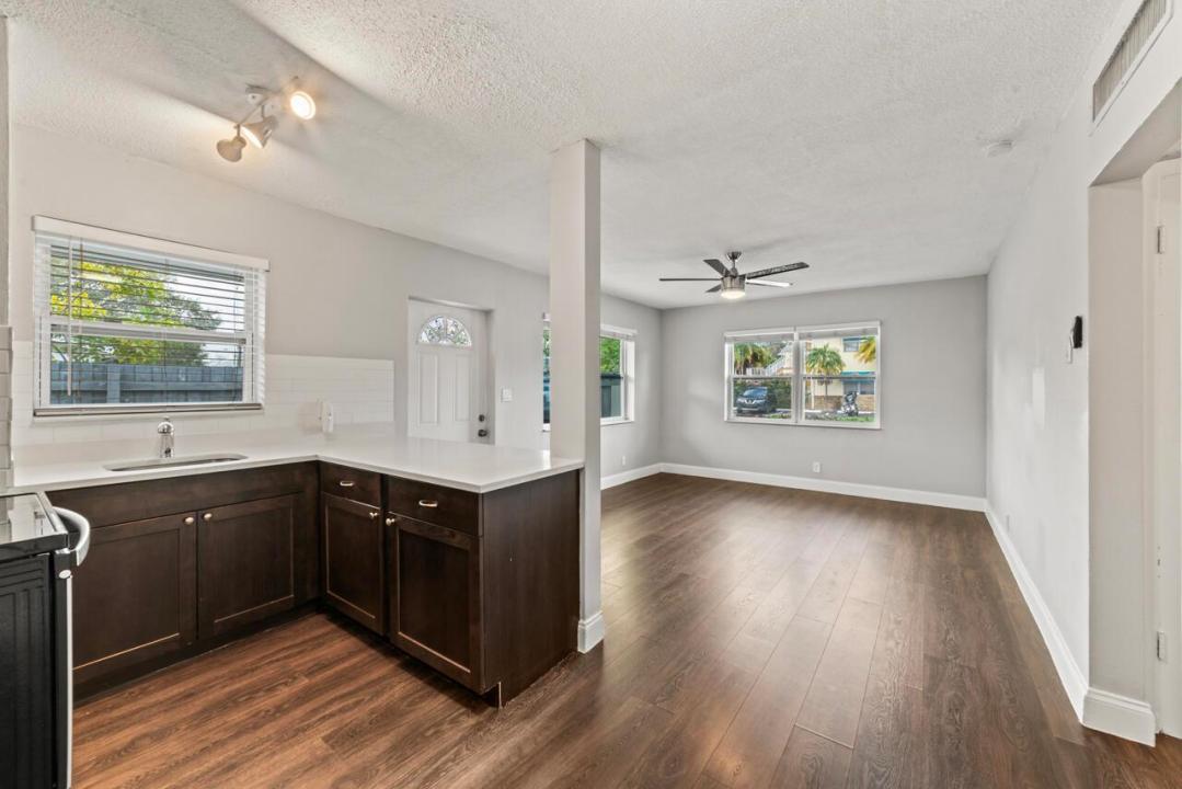732 SE 15th Street Apt 1, Fort Lauderdale, Florida 33316, Stati Uniti