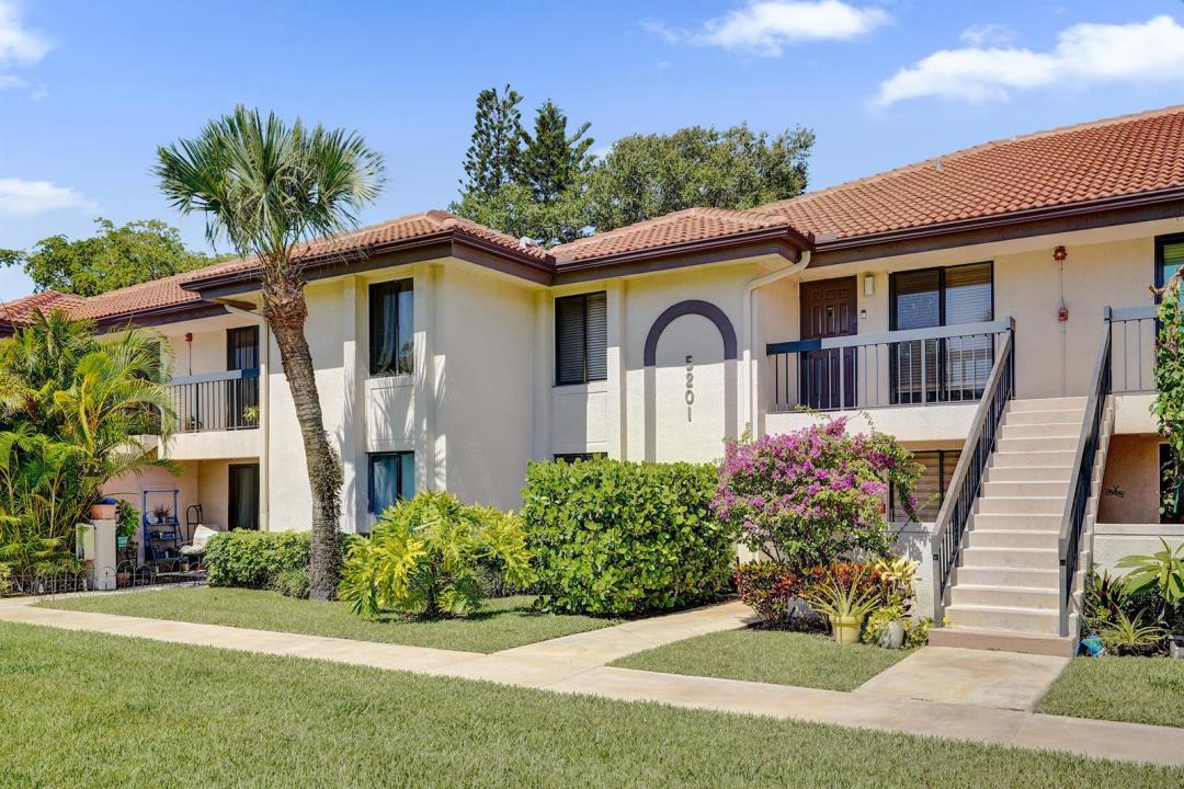 5201 W Club Circle 103, Boca Raton, Florida 33431, USA