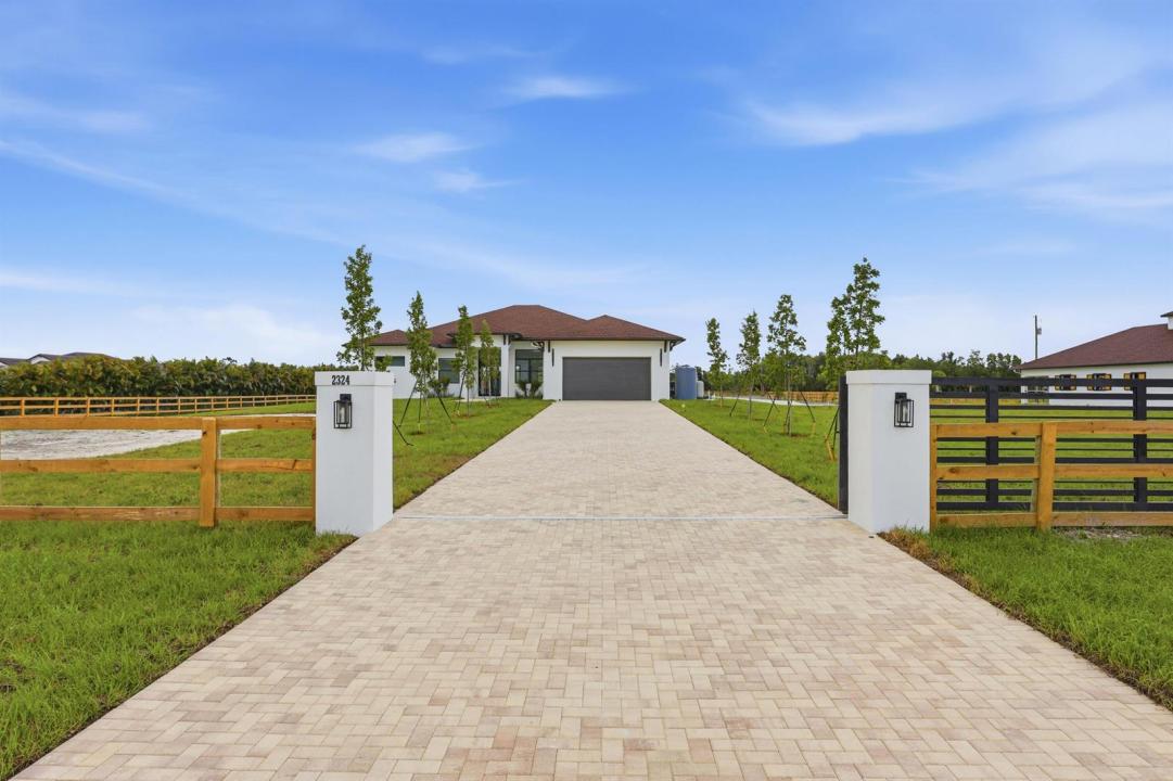 2324 Deer Run Trail, Loxahatchee, Florida 33470, Stati Uniti