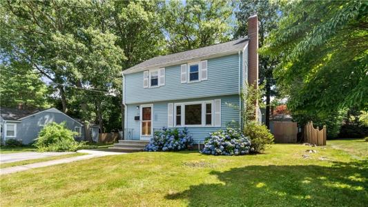 29 Cormier Road, Lincoln, Rhode Island 02865, USA