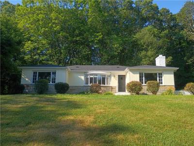6 Old Pound Hill Road, North Smithfield, Rhode Island 02896, USA