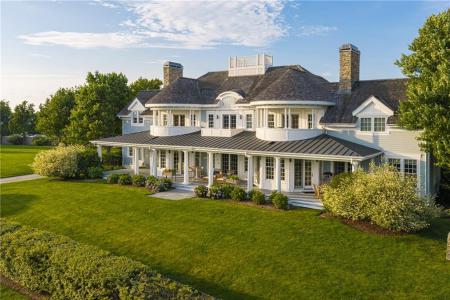 231 Carnegie Harbor Drive, Portsmouth, Rhode Island 02871, Estados Unidos