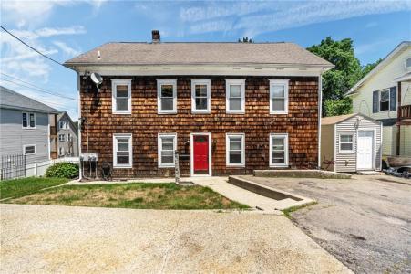 43 Pearl Street, Lincoln, Rhode Island 02838, USA