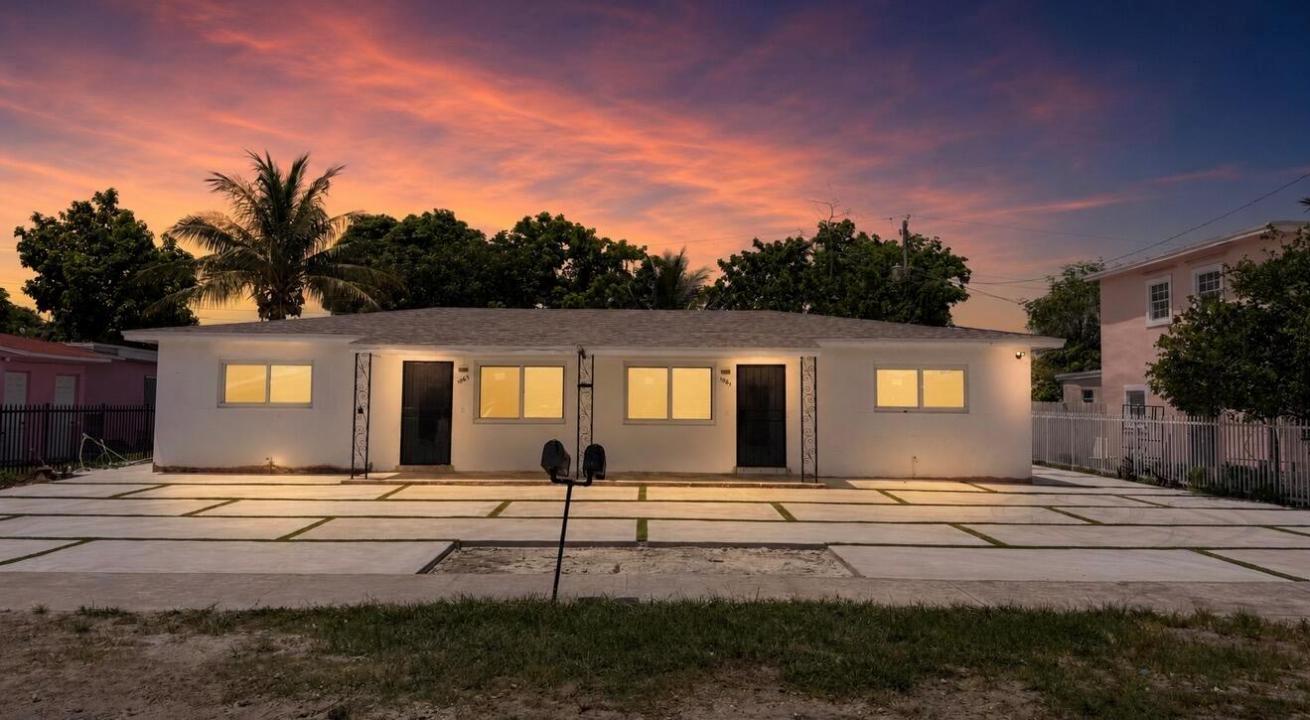 1063 NW 108th Terrace, Miami, Floride 33168, États-Unis