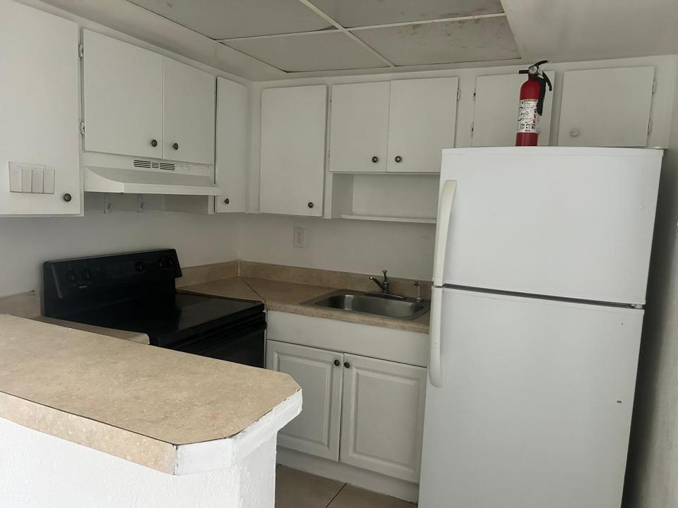 2240 NW 59TH Terrace 1-4, Lauderhill, Flórida 33313, Estados Unidos
