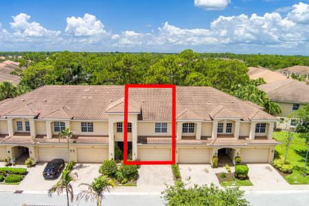 135 SW WALKING Path, Stuart, Florida 34997, USA