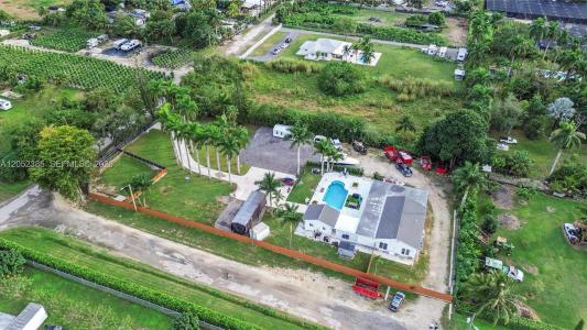 35220 SW 213th Ave, Homestead, Florida 33034, USA