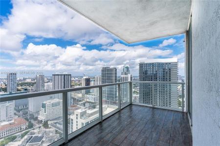 244 Biscayne Blvd 4708, Miami, Florida 33132, USA