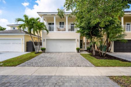 354 NE 35th Ave, Homestead, Florida 33033, USA
