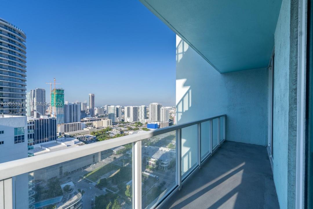 1900 N Bayshore Dr 3809, Miami, Florida 33132, Stati Uniti