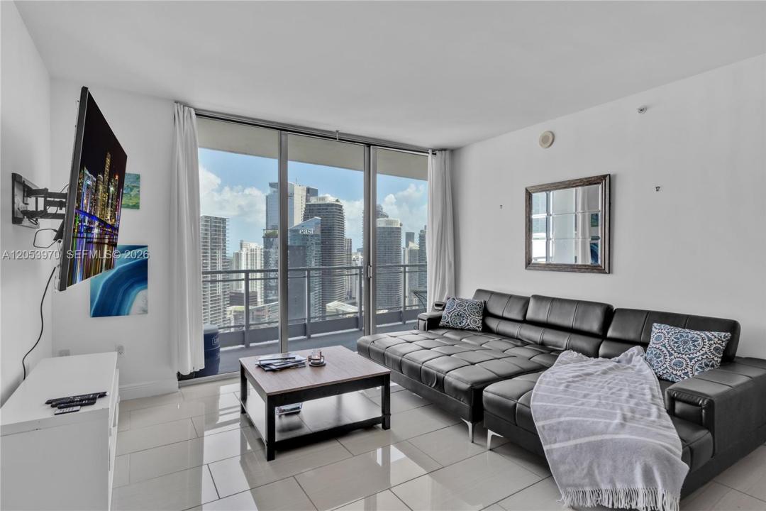 90 SW 3rd St 4403, Miami, Floride 33130, États-Unis