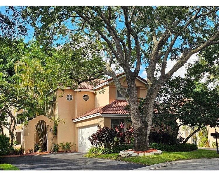 10019 NW 5 Street, Plantation, Floride 33324, États-Unis