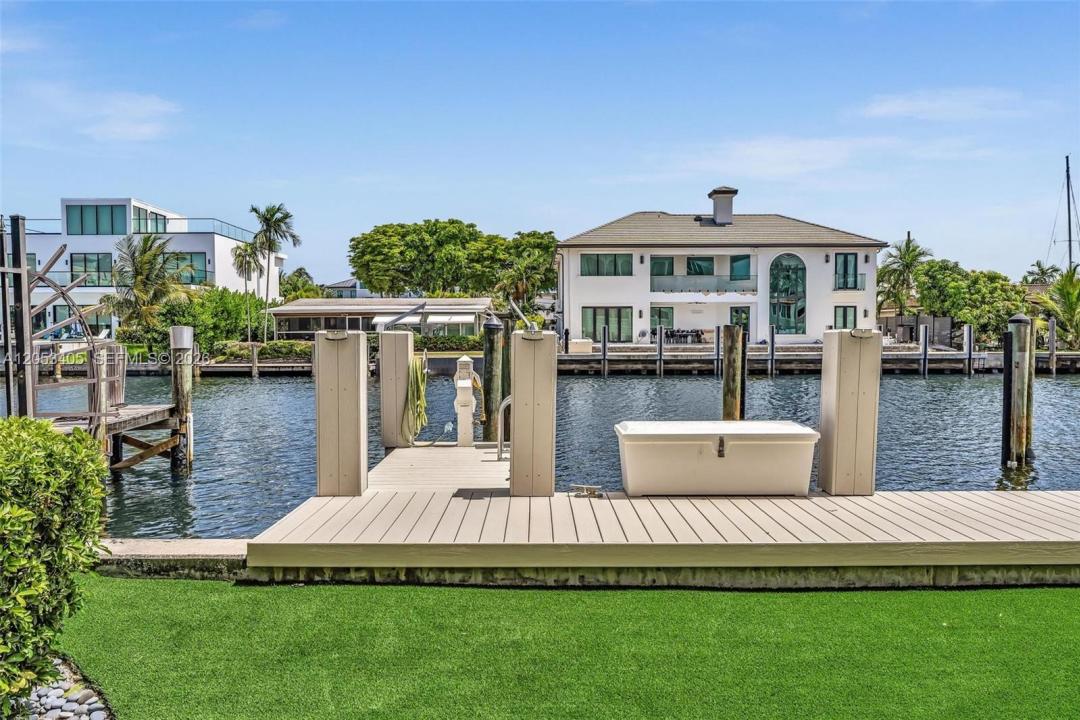 1500 SE 12th St 1A, Fort Lauderdale, Florida 33316, Stati Uniti