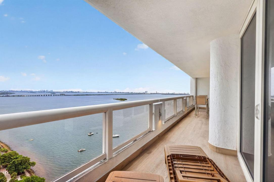1717 N BAYSHORE Drive A-2935, Miami, Floride 33132, États-Unis