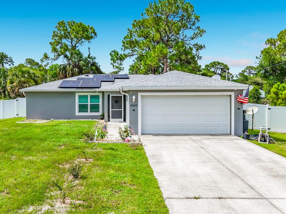 5042 SE TRADEWINDS Circle, Floride 33935, États-Unis