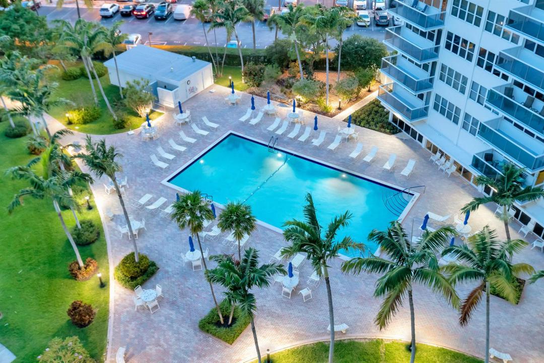 3300 NE 36th Street 1016, Fort Lauderdale, Florida 33308, USA